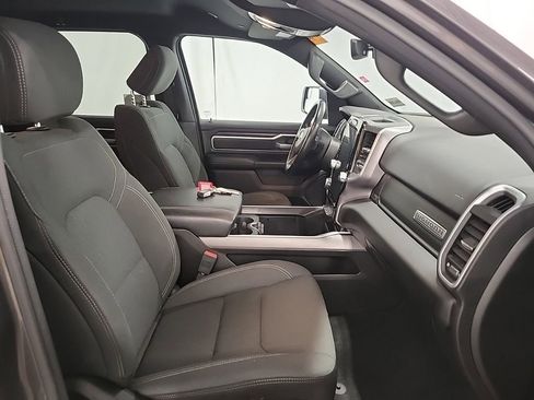 Used 2023 RAM 1500 Big Horn AWD/4WD image 4