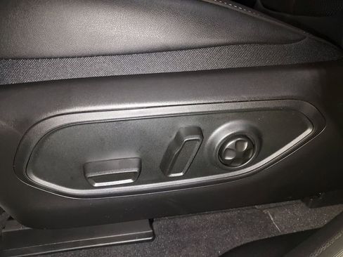 New 2026 Jeep Grand Cherokee L Limited AWD/4WD image 18