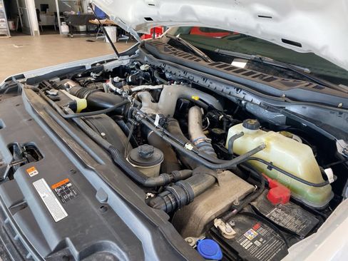 Certified 2024 Ford F350 XLT image 30