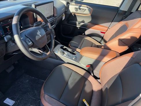 New 2025 Ford Bronco Sport Outer Banks w/ Outer Banks Tech Package+ AWD/4WD image 16