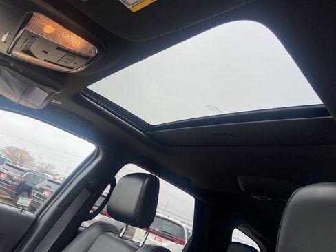 Used 2021 Dodge Durango GT image 35