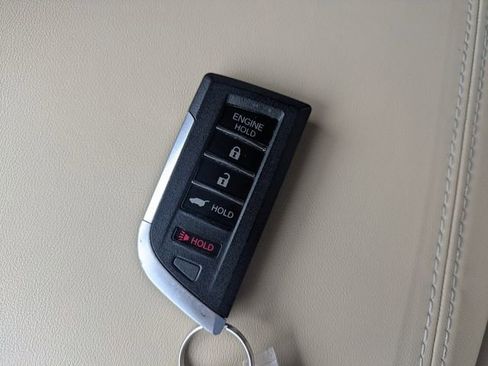 Used 2023 Acura MDX SH-AWD w/ Advance Package image 35