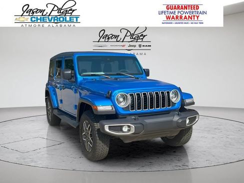 Used 2025 Jeep Wrangler Unlimited Sahara AWD/4WD image 1