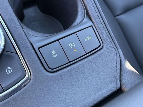 Certified 2023 Cadillac XT4 Sport w/ Cold Weather Package image 18