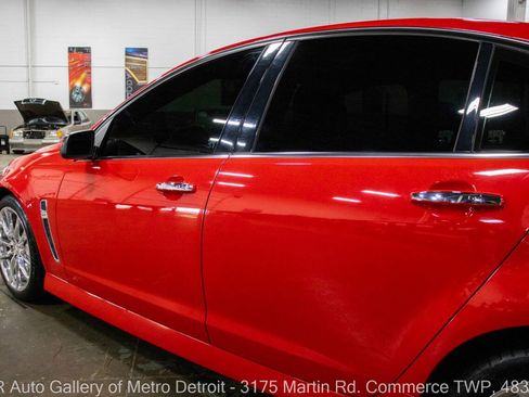 Used 2014 Chevrolet SS RWD image 22