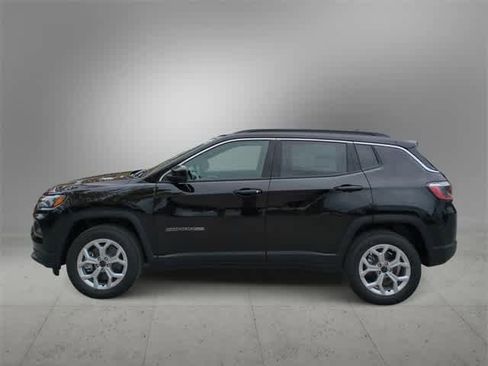 New 2026 Jeep Compass Latitude image 5