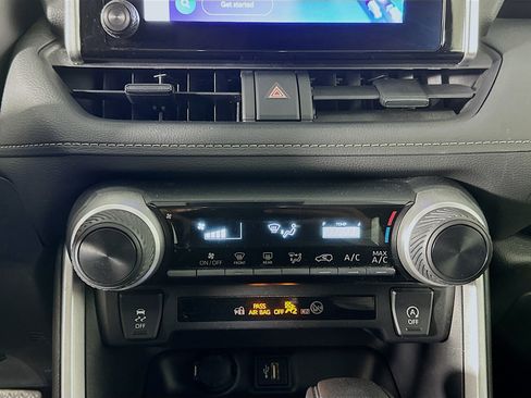 Used 2024 Toyota RAV4 LE image 23