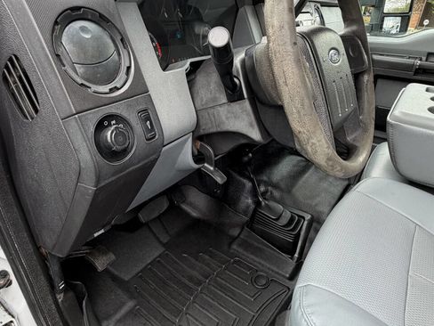 Used 2015 Ford F350 XL w/ Power Equipment Group image 42