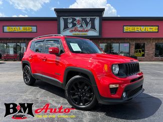 Used 2019 Jeep Renegade Altitude w/ UConnect 8.4 Nav Group FWD video 1