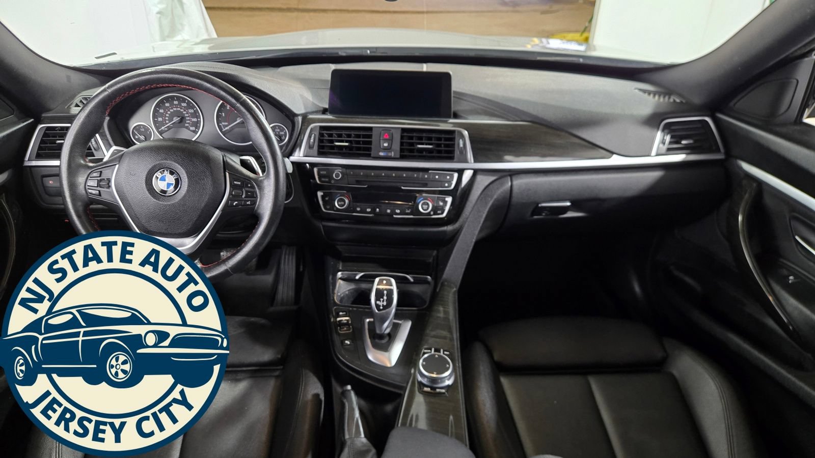Used 2019 BMW 330i Gran Turismo xDrive w/ Convenience Package AWD/4WD image 6