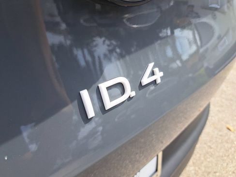 Used 2023 Volkswagen ID.4 S RWD image 6