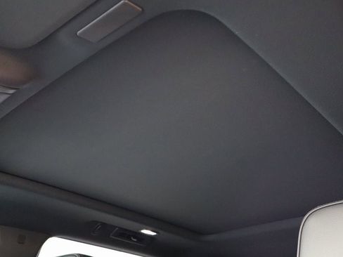 New 2026 GMC Yukon Denali w/ Sun & Power Step Package image 20