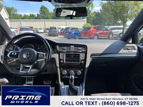 Used 2017 Volkswagen GTI S FWD image 18