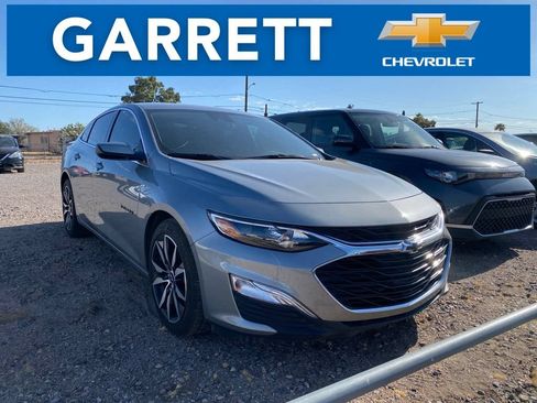 Used 2023 Chevrolet Malibu RS FWD image 1