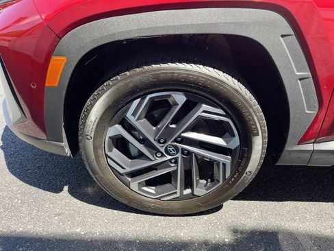 Used 2025 Hyundai Tucson Limited image 16