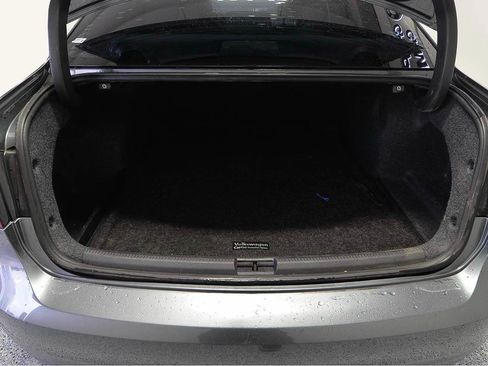 Used 2015 Volkswagen Passat 1.8T Limited Edition FWD image 11