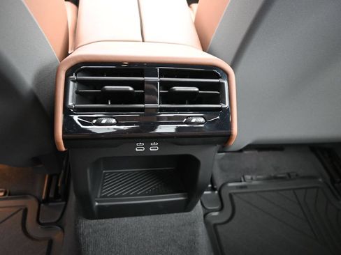 New 2027 BMW 530i w/ M Sport Package RWD image 18