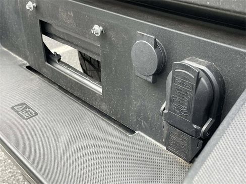 Used 2025 Ford F150 STX image 6