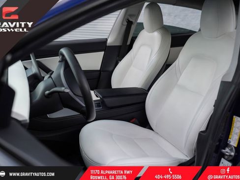 Used 2021 Tesla Model 3 Standard Range Plus image 22