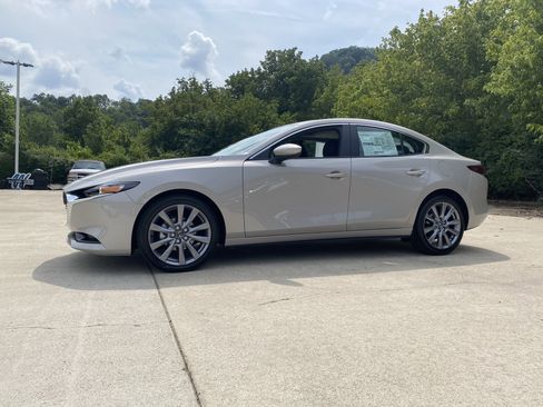 New 2025 MAZDA MAZDA3 s image 2
