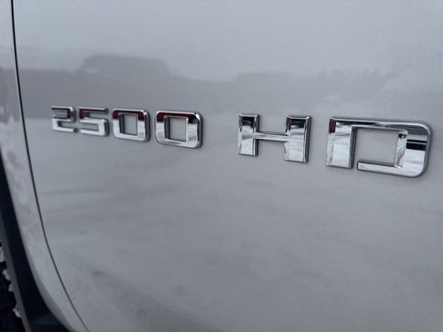 Used 2022 Chevrolet Silverado 2500 Custom w/ Custom Value Package image 49