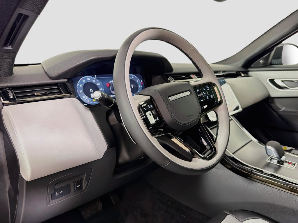 New 2026 Land Rover Range Rover Velar S AWD/4WD image 9
