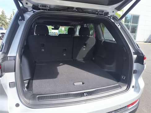 New 2025 Jeep Grand Cherokee Laredo X w/ Luxury Tech Group I image 23