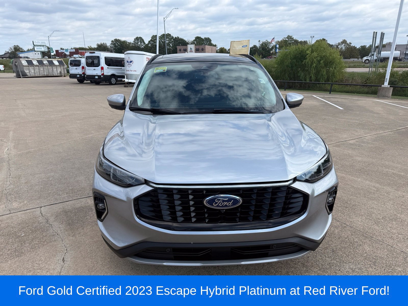 Certified 2023 Ford Escape Platinum FWD image 2