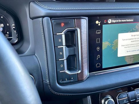 Used 2023 GMC Yukon Denali Ultimate image 33