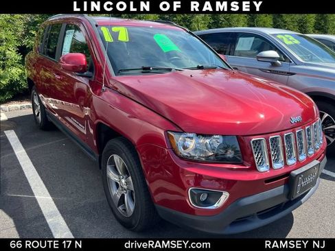 Used 2017 Jeep Compass High Altitude AWD/4WD image 9