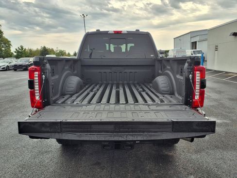 Used 2024 Ford F250 Lariat w/ Lariat Ultimate Package AWD/4WD image 10