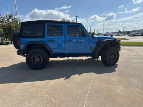 Used 2023 Jeep Wrangler Unlimited Sport AWD/4WD image 39