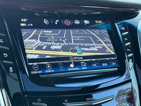 Used 2020 Cadillac Escalade ESV Luxury image 24