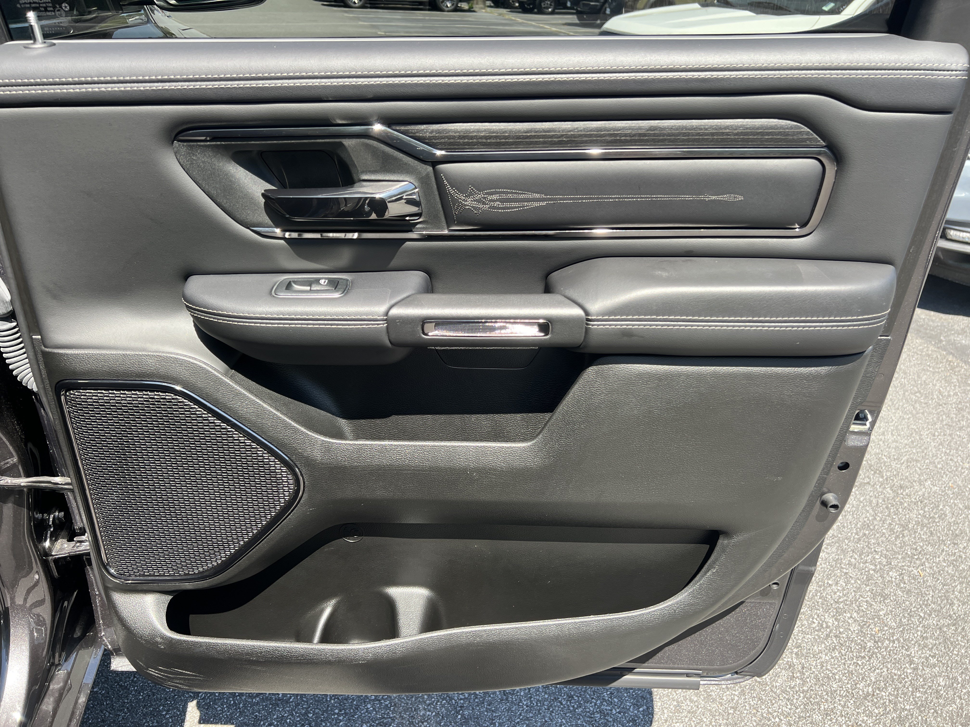 Used 2024 RAM 1500 Limited w/ Body Color Bumper Group AWD/4WD image 21