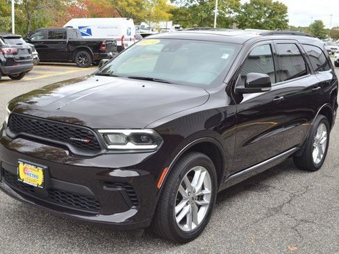 Used 2024 Dodge Durango GT image 4
