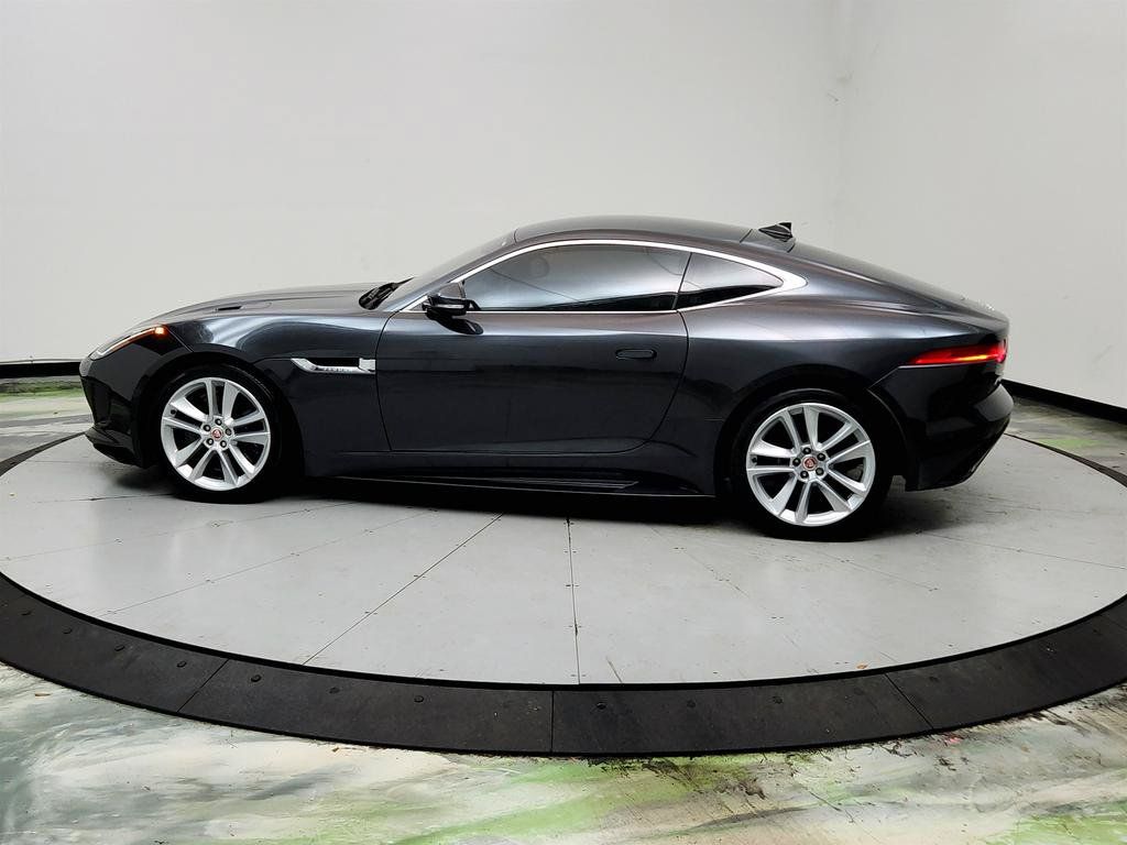 Used 2017 Jaguar F-TYPE S AWD/4WD image 8