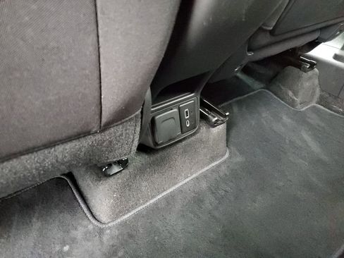 Used 2024 Chevrolet TrailBlazer LT w/ Convenience Package image 29