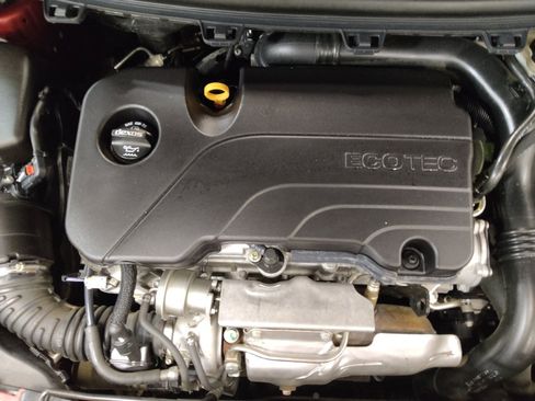 Used 2019 Chevrolet Cruze LT image 30