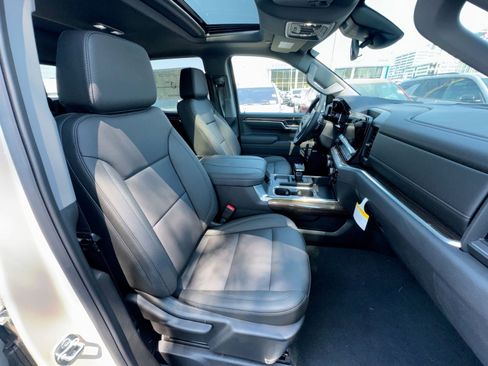 New 2026 Chevrolet Silverado 1500 RST w/ Safety Package AWD/4WD image 27