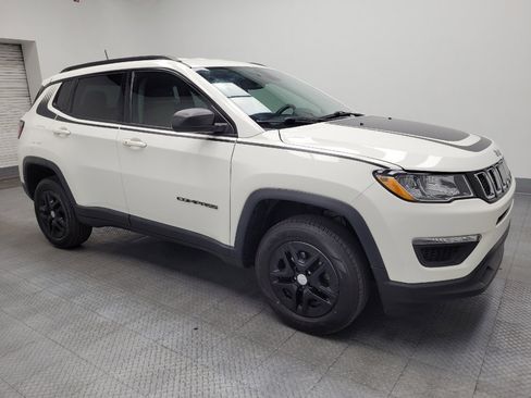 Used 2018 Jeep Compass Sport w/ Tech Group image 11