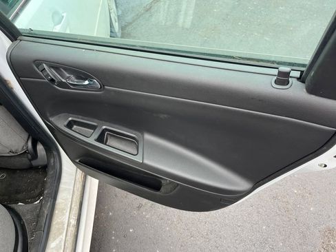 Used 2012 Chevrolet Impala LT w/ LT Sunroof Package image 18