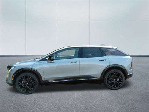 New 2027 Cadillac Optiq Sport w/ LPO, ONYX Package AWD/4WD image 2