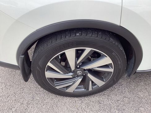Used 2018 Nissan Murano Platinum w/ Cargo Package FWD image 14