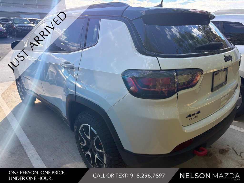 Used 2024 Jeep Compass Trailhawk w/ Trailhawk Elite Group AWD/4WD image 7