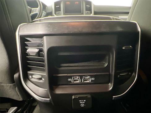 Used 2022 RAM 1500 Big Horn image 26