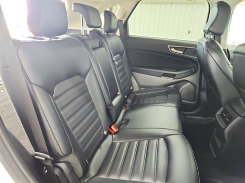 Used 2024 Ford Edge SEL image 42