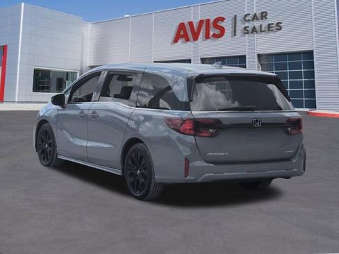 Used 2025 Honda Odyssey Sport-L image 9