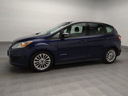 Used 2017 Ford C-MAX SE image 2