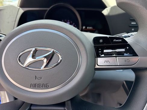 Used 2023 Hyundai Elantra SEL w/ Cargo Package image 38