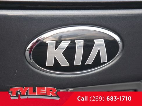 Used 2020 Kia Optima S FWD image 14